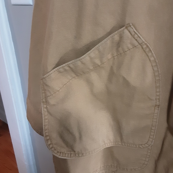 L.L. Bean Field Coat size large - Picture 10 of 14